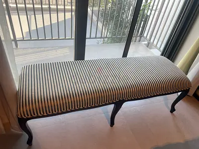 Vintage Style Upholstered Bench – Solid Wood Frame