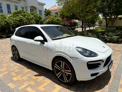 Porsche Cayenne GTS 2013 | GCC Specs | Naturally Aspirated 4.8L V8 Engines
