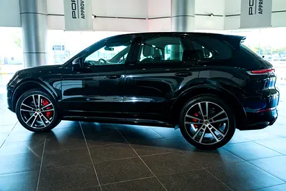 2024 Porsche CAYENNE 照片 4