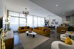 Spacious | Directly on Metro | Vacant On Transfer