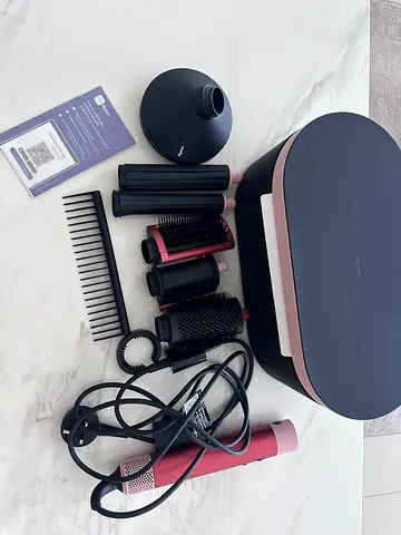 Dyson Air Wrap