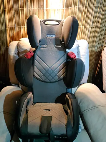 Recaro car seat with booster ONLY 60 Aed