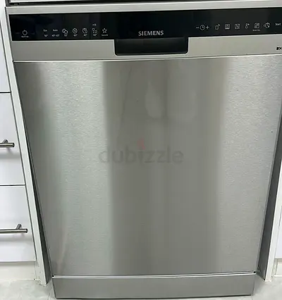 Siemens stainless steel freestanding dishwasher - good condition