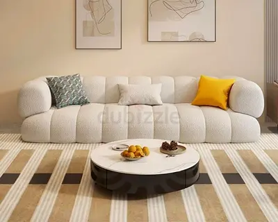Comfortable modern 3-seater boucle sofa in off-white