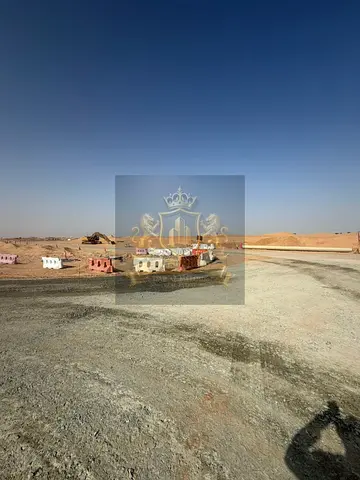 للبيع فى الشارقة   منطقة البليدة المرحلة الثانية   قطعتين أرض متلااصقات  موقع مميز   تانى قطعه من المسجد   وقربين الحديقة  والخدمات