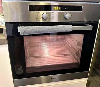 Miele Built In Oven 60cm