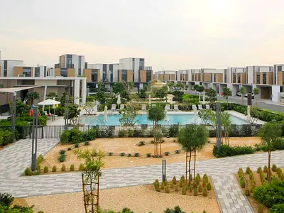 3BR+M | Direct Pool Access | Park Facing | VOT