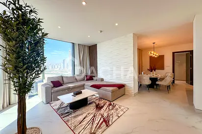 Pristine | Luxury Feel | Villas & Downtown View