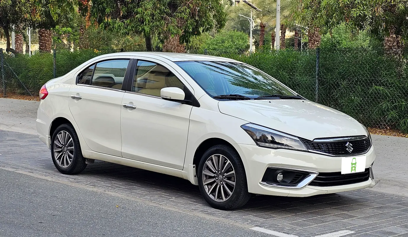 Suzuki Ciaz 2023 — photo 1 of 14