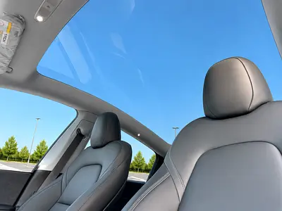 2022 Tesla MODEL Y — миниатюра 13