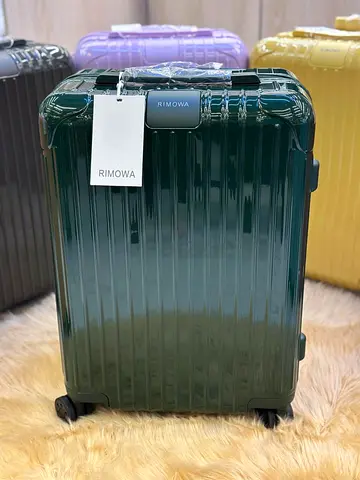 Rimowa Essential suitcase