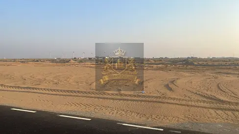For sale in Sharjah Mizraa area Residential investment plot, area 3724 feet Very distinguished location