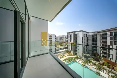 HUGE LAYOUT | POOL VIEW | READY TO MOVE IN