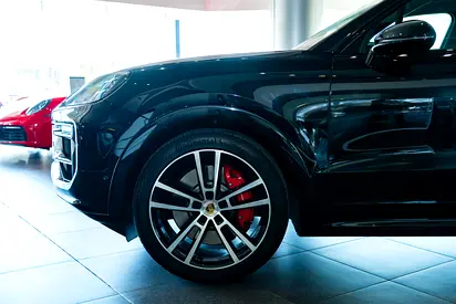 2024 Porsche CAYENNE — миниатюра 20