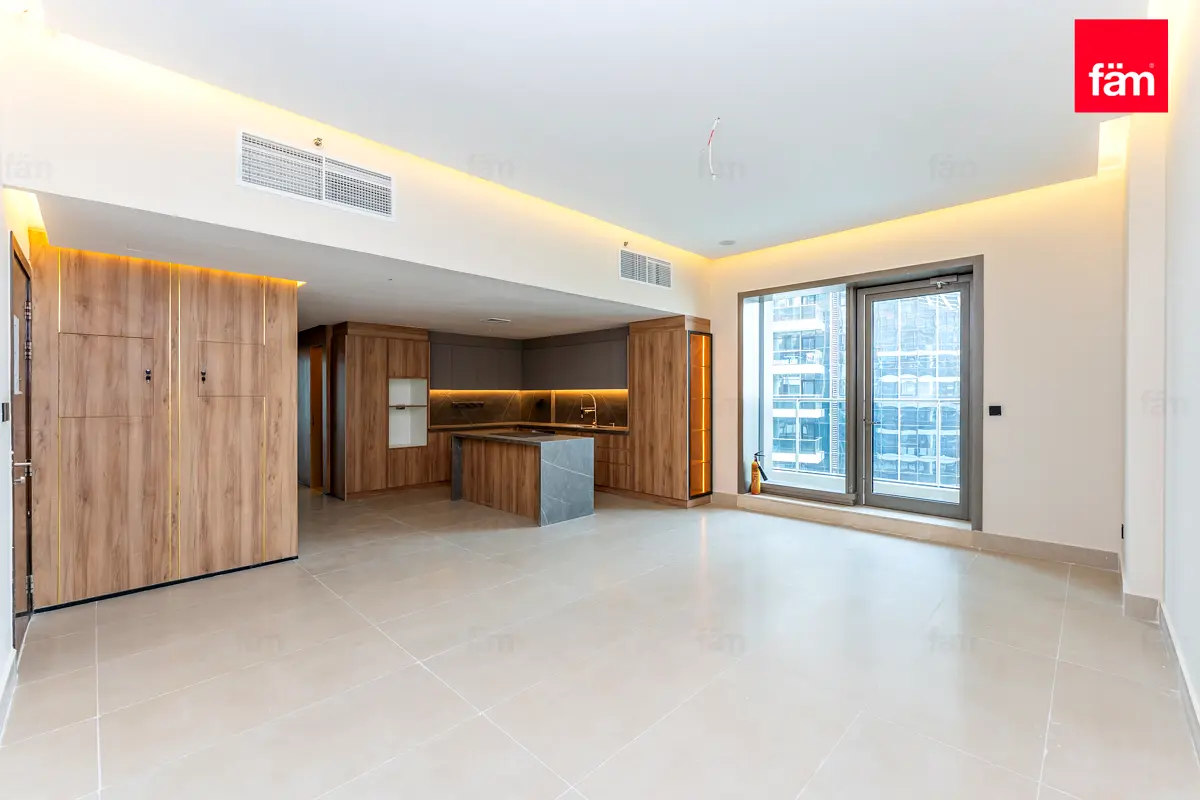 gallery-tour