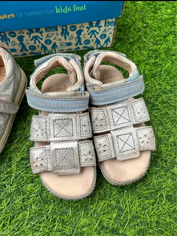 Clark’s original sandals girl kids leather very comfortable size 25.5