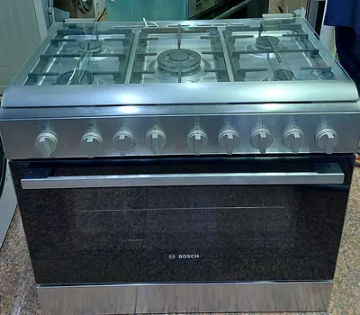Bosch Full Gas Cooker 90x60cm With Oven Good Condition