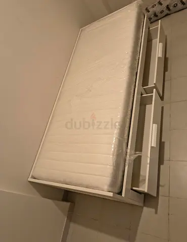 IKEA brimness daybed with 2 big storage drawers and 2 IKEA mattresses.