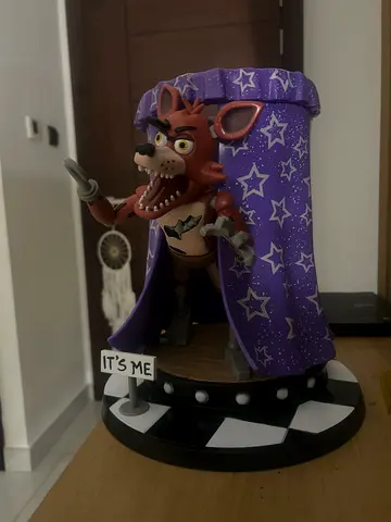 Foxy Five Nights At Freddy’s Figurine