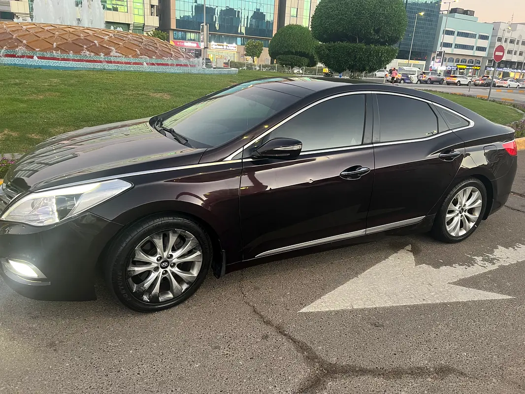 Hyundai Azera 2014 — photo 1 of 7
