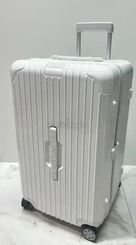 Rimowa Essential suitcase