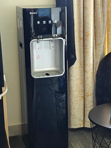 Black freestanding water dispenser - good condition