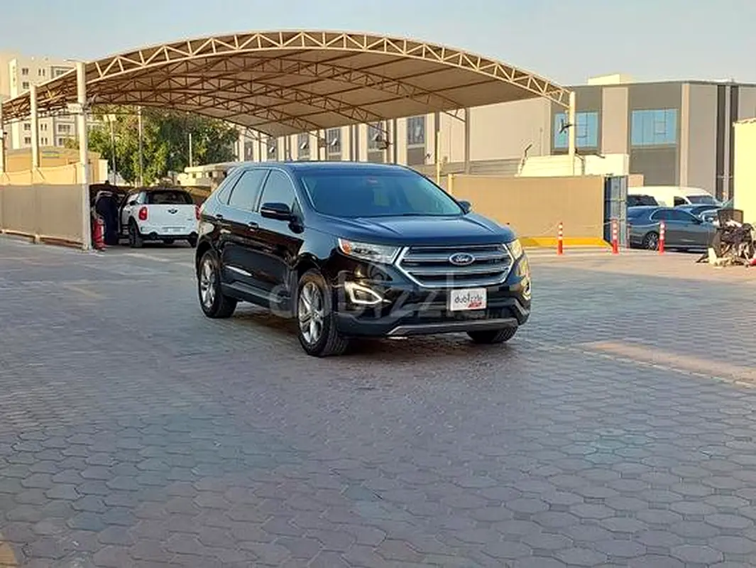 Ford Edge 2017 — photo 1 of 20