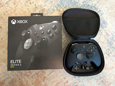 Xbox Elite Series 2 Controller with Carrying Case - Excellent Condition