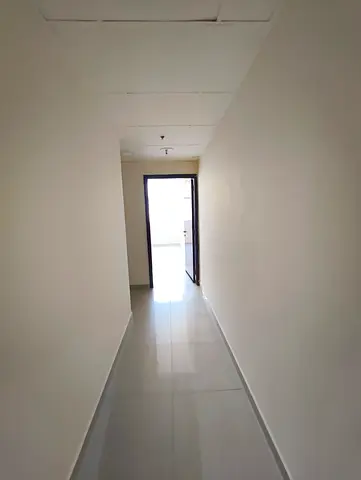 READY TO MOVE 1BHK 34K35K36K37K 6 CHEQUES AT DUBAI SHARJAH BORDER OPP BUS F22 F24