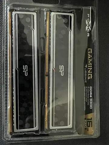 Silicon Power 16GB (8x2) DDR4 Ram Sticks. Brand New.