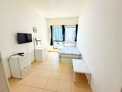 Big spacious room available for rent in 2699