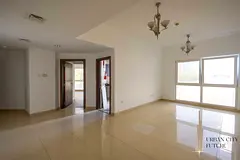 Closed Kitchen - Chiller Free - Spacious Layout