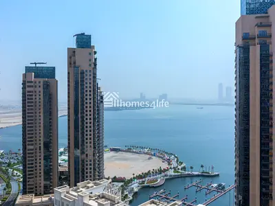 Breathtaking Sea and Downtown Skyline Views