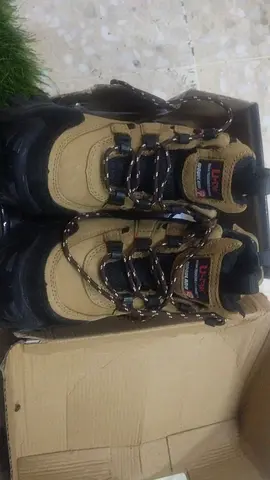 Woodland shoes good condition new not used I buy but size issue