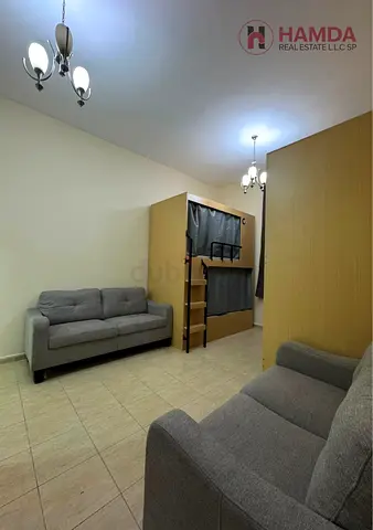 SHARING BED SPACE ACCOMMODATION