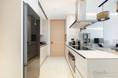Luxury 3BR Apartment | Beachfront Living | Full Sea View | Jumeirah Gate Tower 2