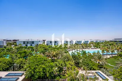 Lagoon View | Brand New | Vacant on Transfer