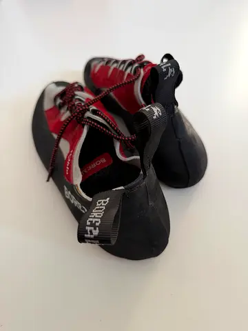 Boreal Climbing Shoes - Size 9 1/2