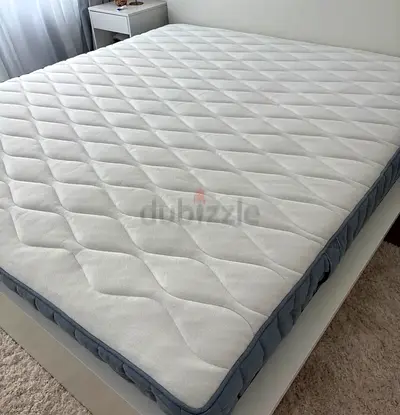 Ikea king size vextendra mettres available in perfect condition
