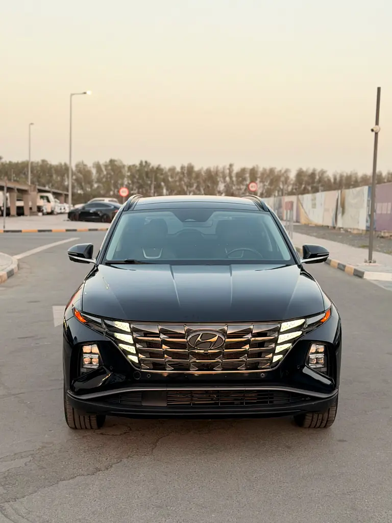 Hyundai Tucson 2022 — photo 1 of 19