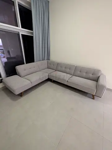 Light grey L-shaped 4-seater left corner sofa (good condition)