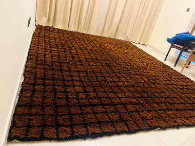 Large Brown hand woven $%! Rug with Grid Pattern - Good Condition