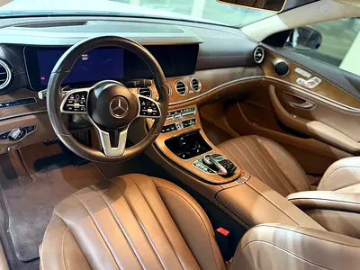 2019 Mercedes-BENZ E-CLASS 缩略图 4