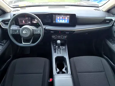 صورة 13 لـ 2025 Nissan KICKS