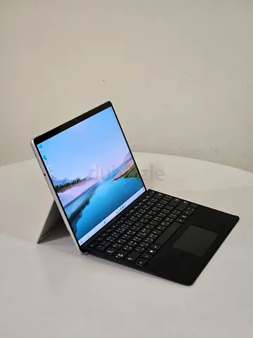 Microsoft surface pro 9 core i5/12Gen 8/256 with orignal  keyboard brand new condition