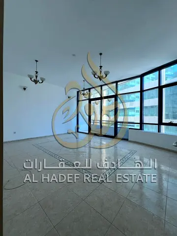 فرصة مميزة بالخان — 3 غرف وصالة وغرفة خادمة ماستر مع بلكونتين وتكييف مجاني وباركينج