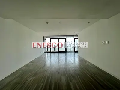 1 BR Apartment with Water View in Al Jaddaf