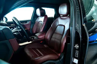 2024 Porsche CAYENNE — миниатюра 14