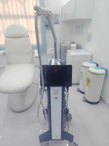 Used Professional Aesthetic / Medical Laser Device - Good Condition