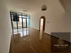 Master bedroom, large living room, spacious and equipped kitchen, 2 bathrooms, high-end finishing, b